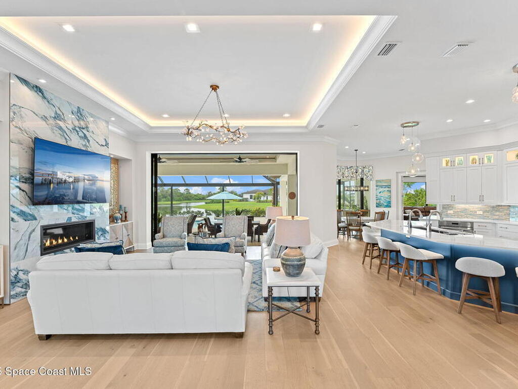 3709 Lake Adelaide Place, Rockledge, FL 32955