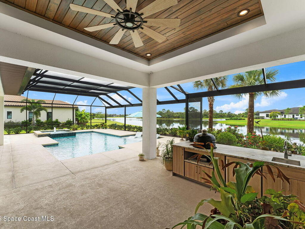 3709 Lake Adelaide Place, Rockledge, FL 32955