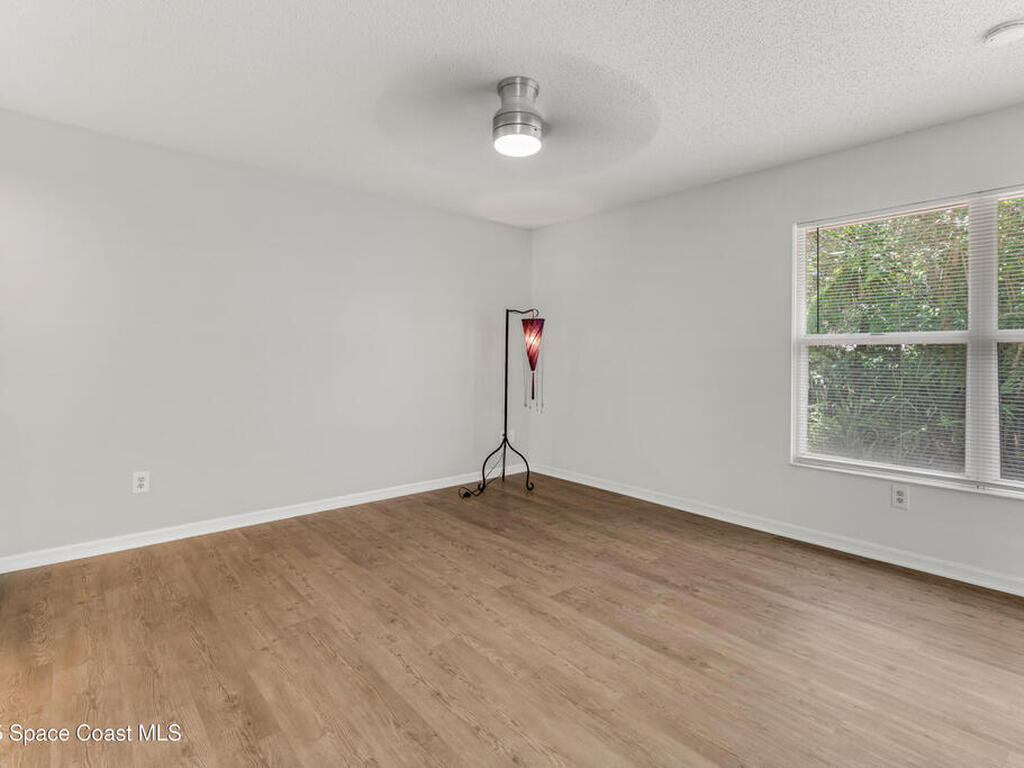 950 Vanessa Court, Port Orange, FL 32127