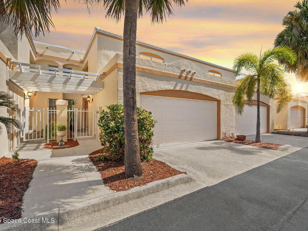 2287 Venetia Place, Indialantic, FL 32903