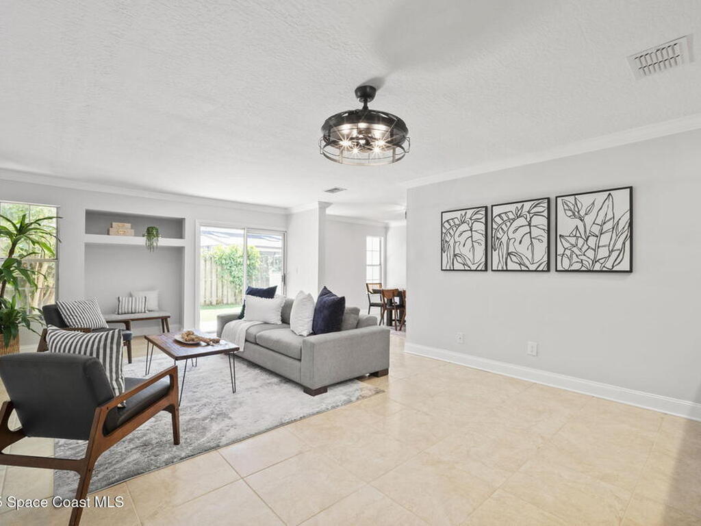 2287 Venetia Place, Indialantic, FL 32903