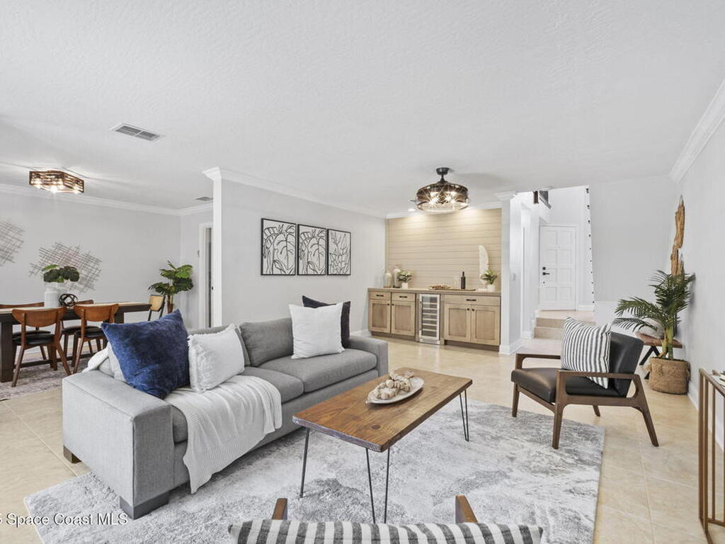 2287 Venetia Place, Indialantic, FL 32903