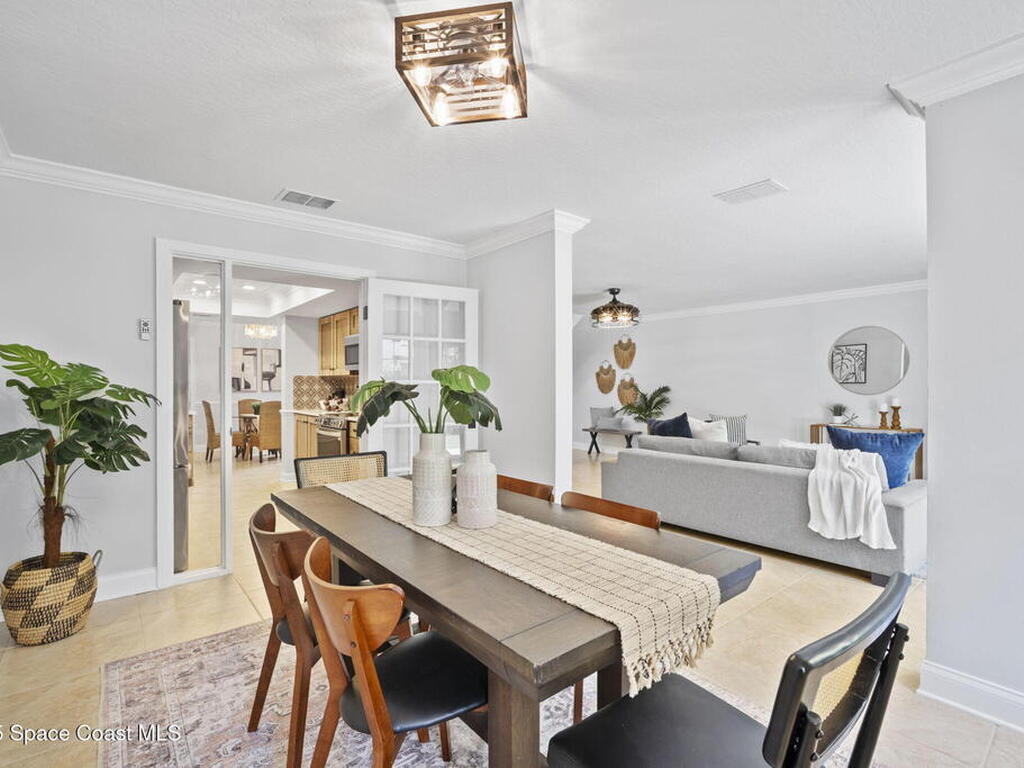 2287 Venetia Place, Indialantic, FL 32903