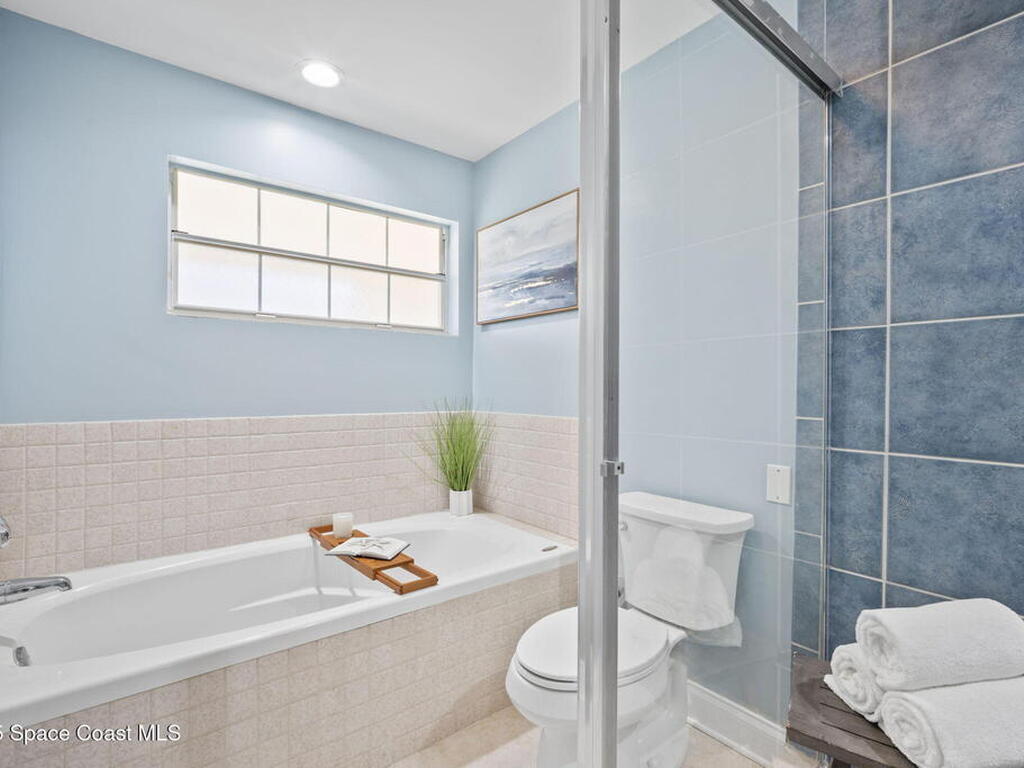 2287 Venetia Place, Indialantic, FL 32903