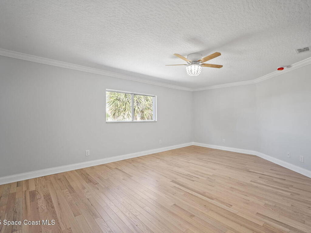 2287 Venetia Place, Indialantic, FL 32903