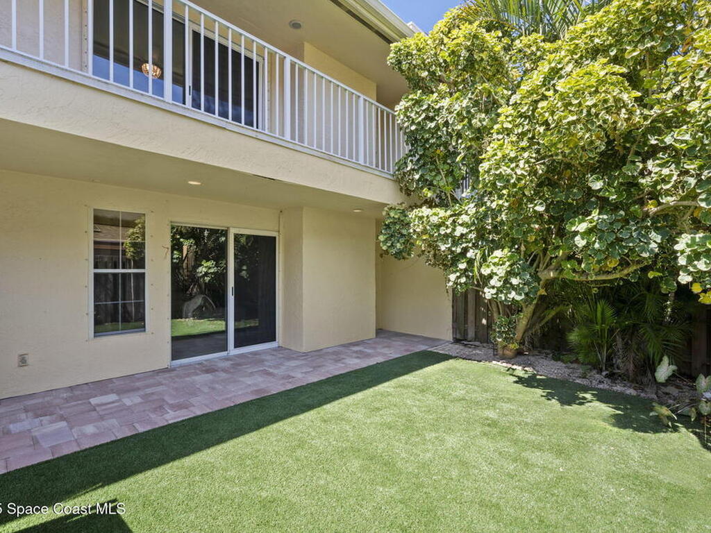 2287 Venetia Place, Indialantic, FL 32903