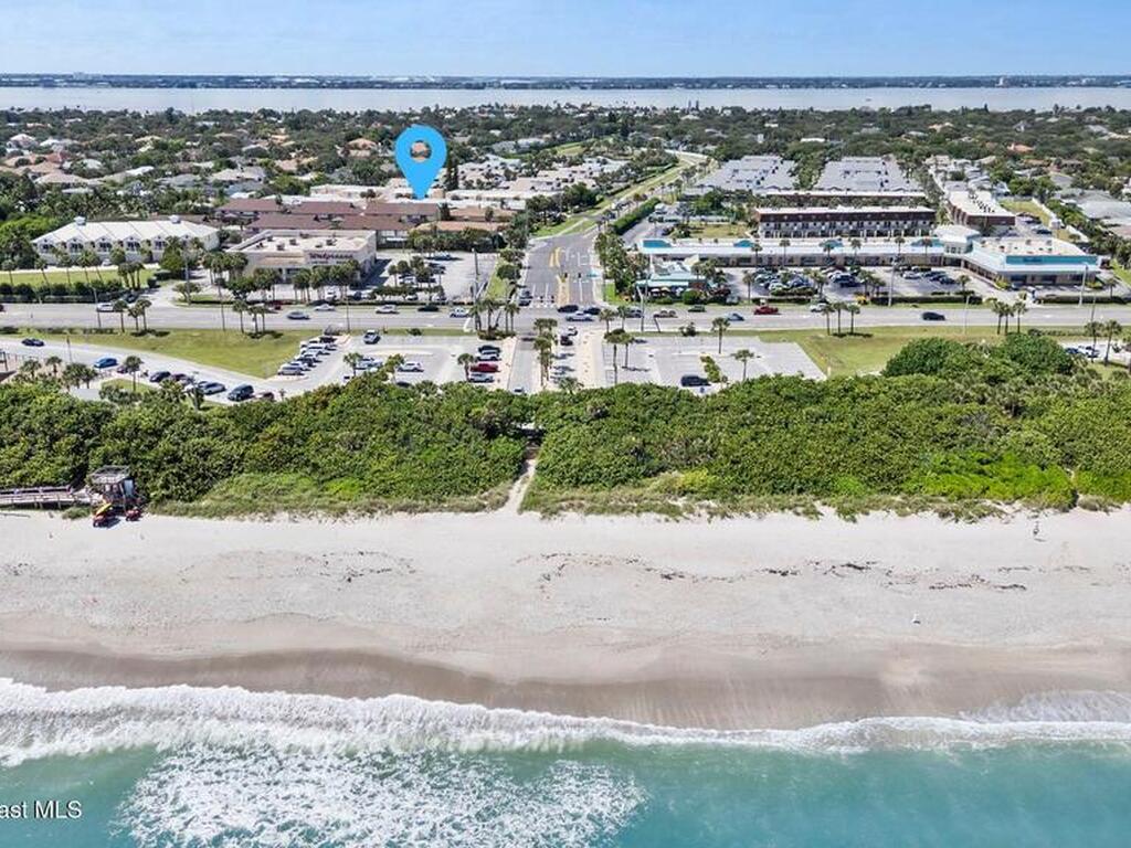 2287 Venetia Place, Indialantic, FL 32903