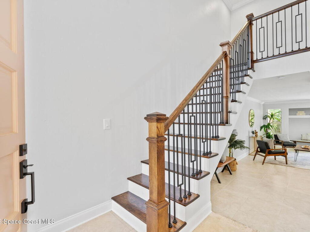 2287 Venetia Place, Indialantic, FL 32903