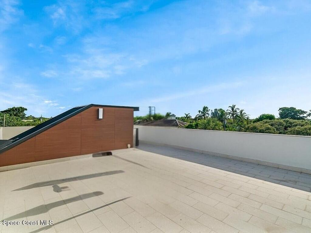 109 Ormond Drive, Indialantic, FL 32903