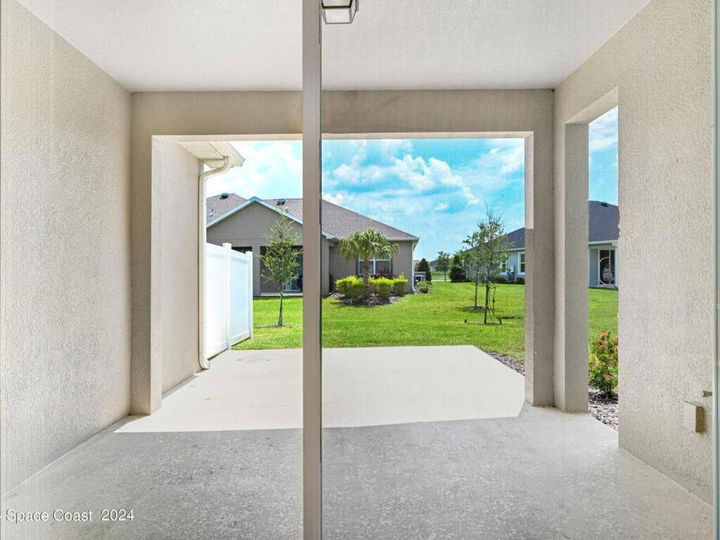 8483 Loren Cove Drive, Melbourne, FL 32940