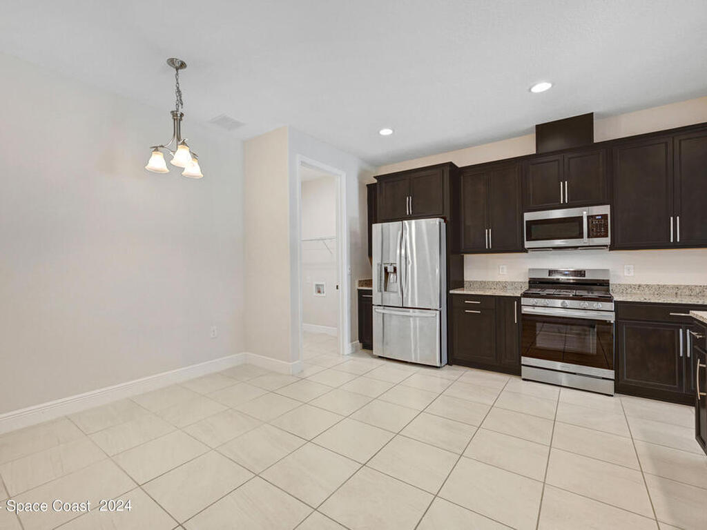 8483 Loren Cove Drive, Melbourne, FL 32940