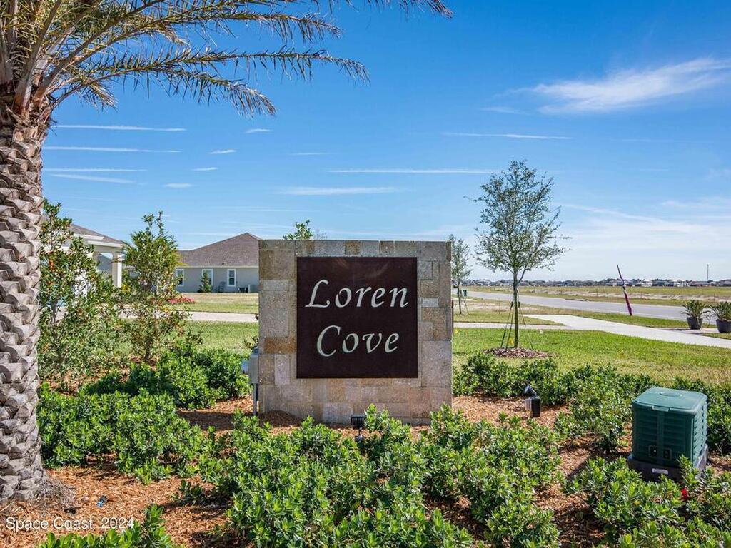 8483 Loren Cove Drive, Melbourne, FL 32940