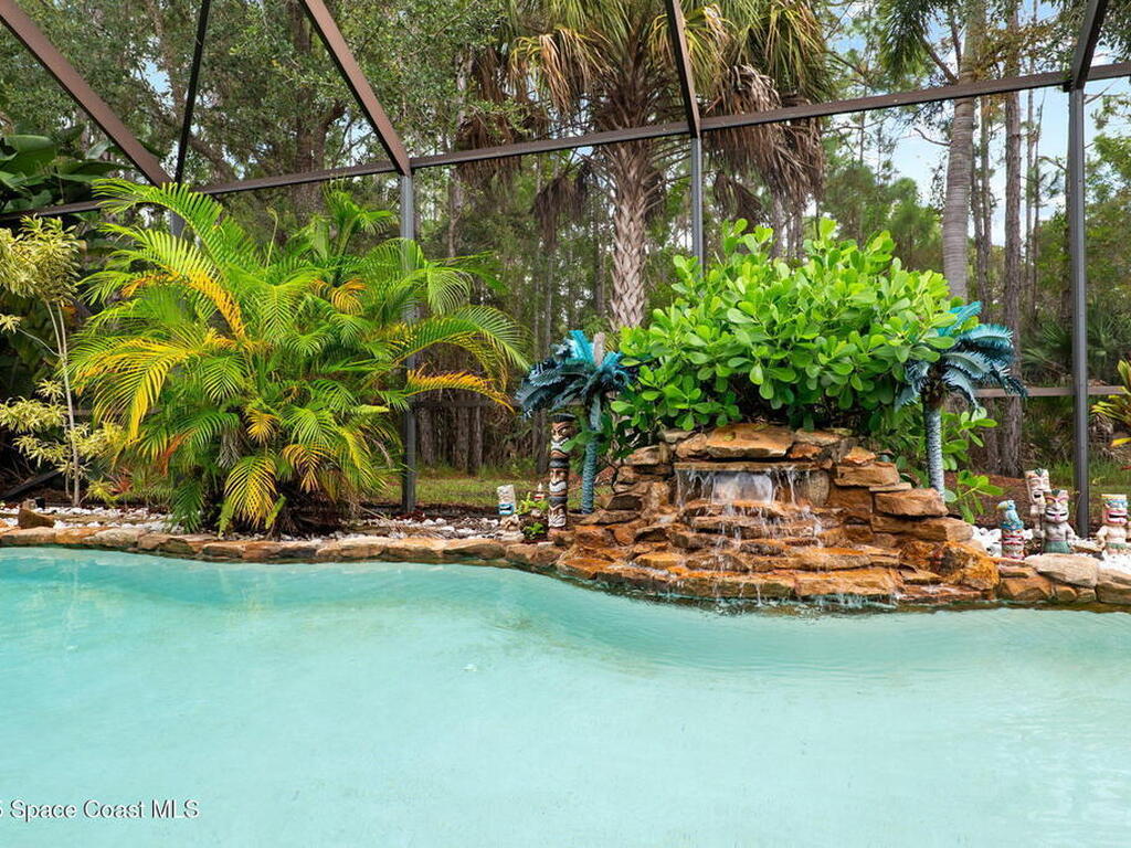 439 Gardendale Circle, Palm Bay, FL 32909