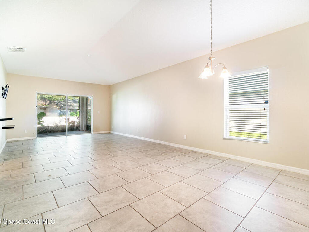 2751 Wadeview Loop, St. Cloud, FL 34769