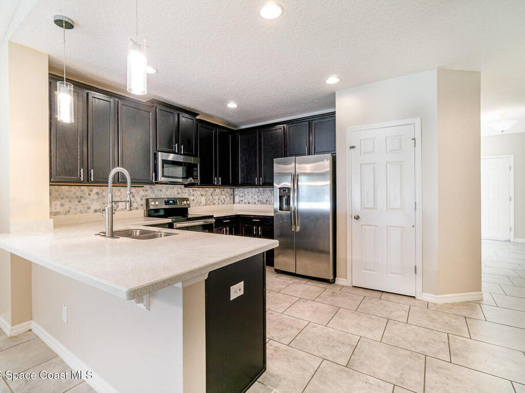 2751 Wadeview Loop, St. Cloud, FL 34769