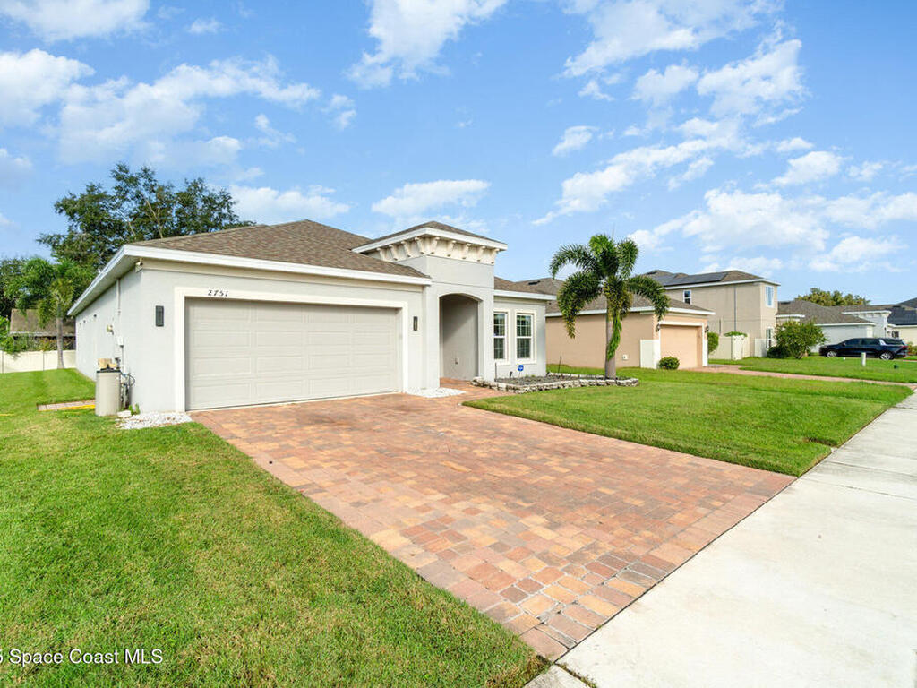 2751 Wadeview Loop, St. Cloud, FL 34769