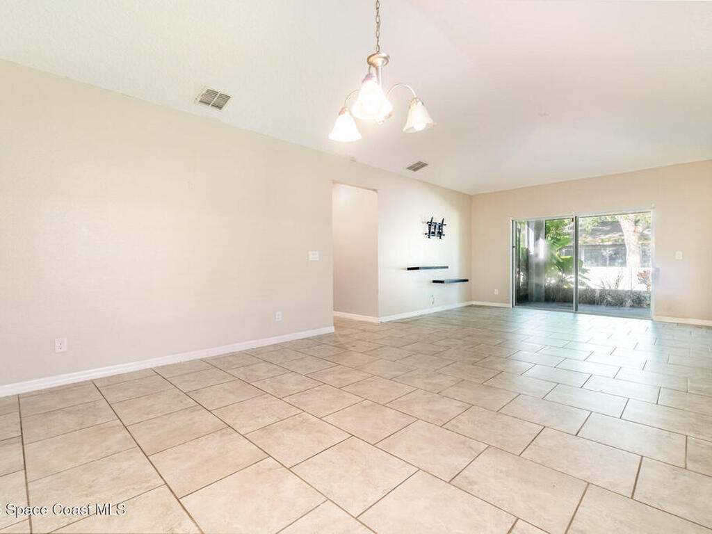 2751 Wadeview Loop, St. Cloud, FL 34769