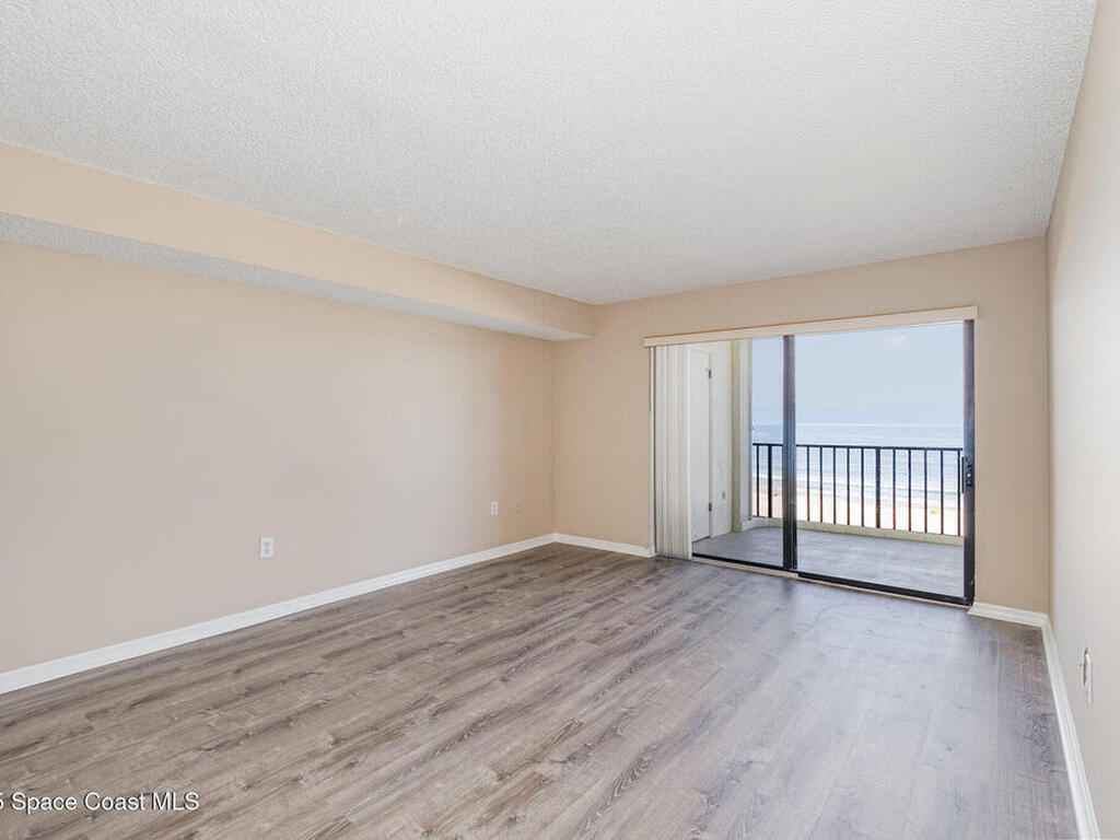 545 Garfield Avenue, Cocoa Beach, FL 32931