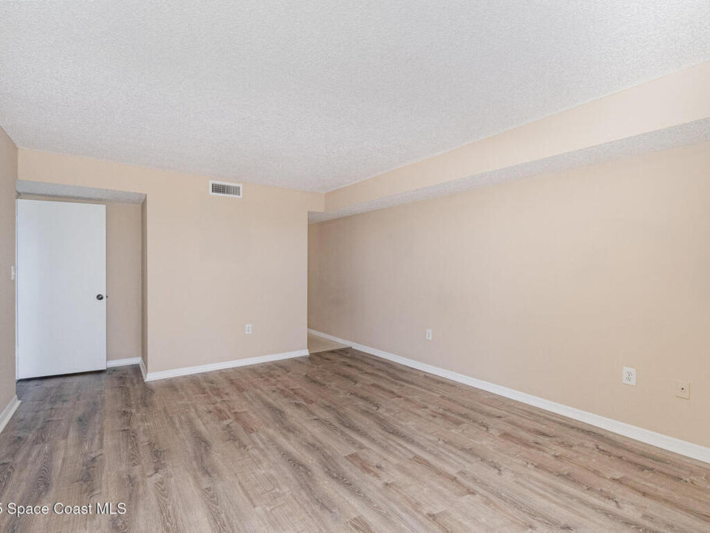 545 Garfield Avenue, Cocoa Beach, FL 32931