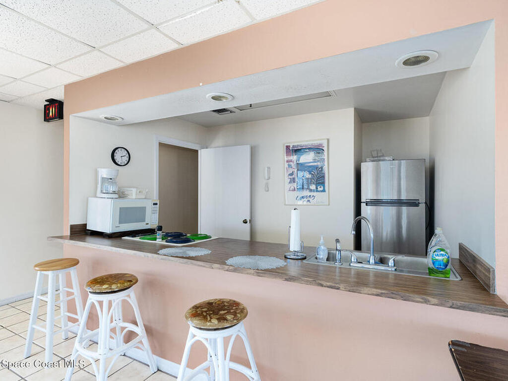 545 Garfield Avenue, Cocoa Beach, FL 32931