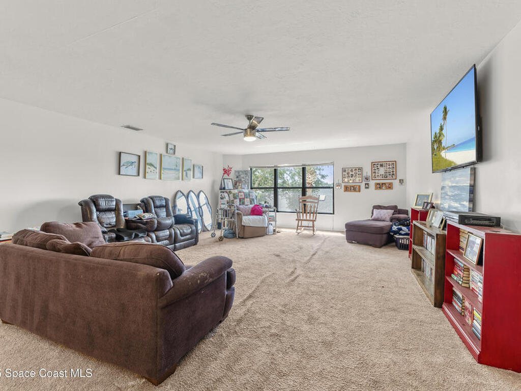 325 Tangle Run Boulevard, Suntree, FL 32940