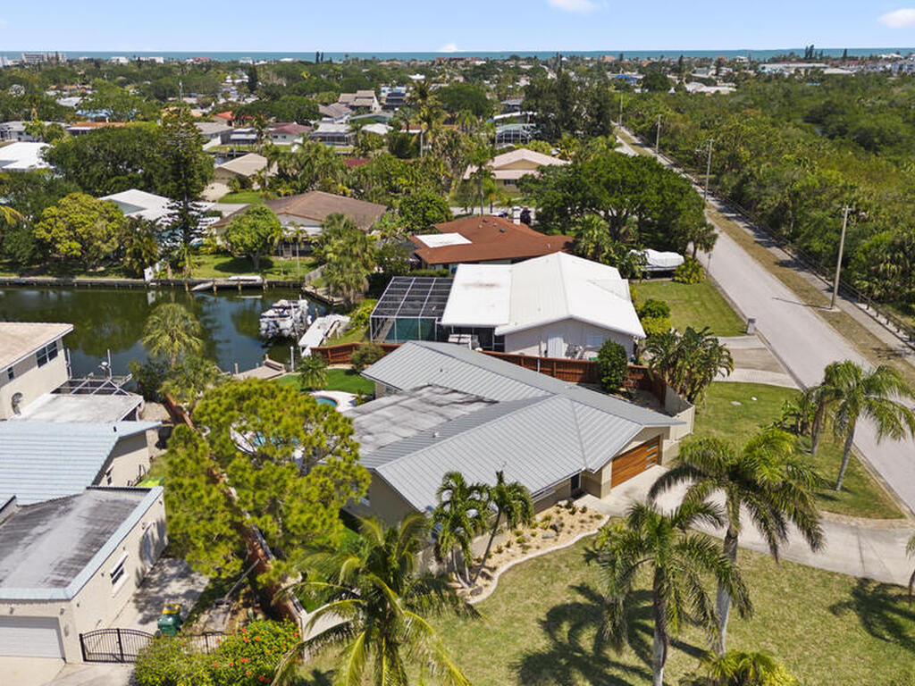 931 S Fourth Street, Cocoa Beach, FL 32931