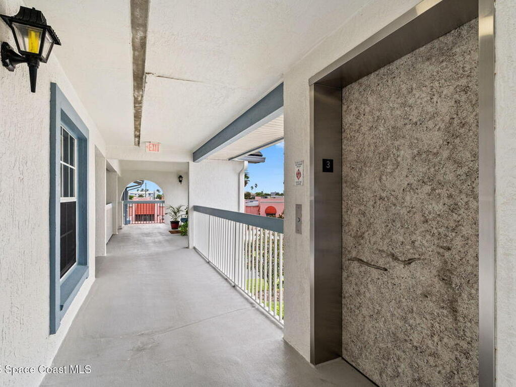 640 S Brevard Avenue, Cocoa Beach, FL 32931