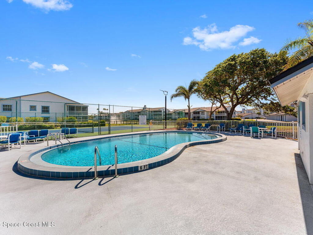 640 S Brevard Avenue, Cocoa Beach, FL 32931