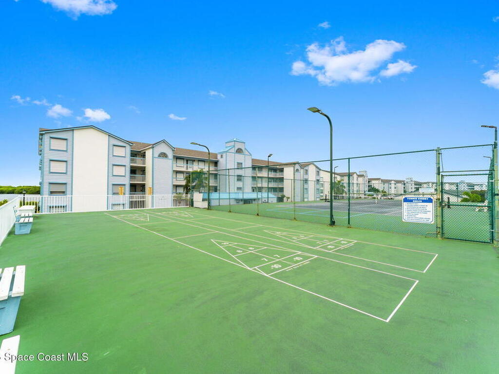 640 S Brevard Avenue, Cocoa Beach, FL 32931