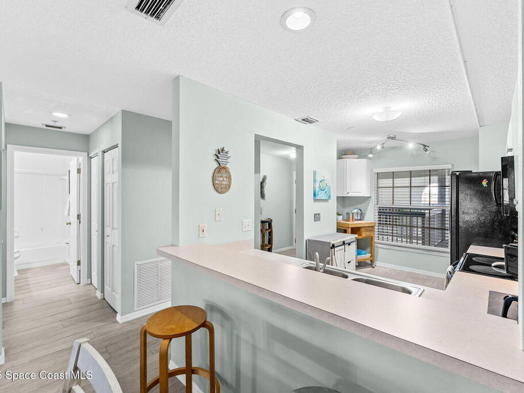 640 S Brevard Avenue, Cocoa Beach, FL 32931