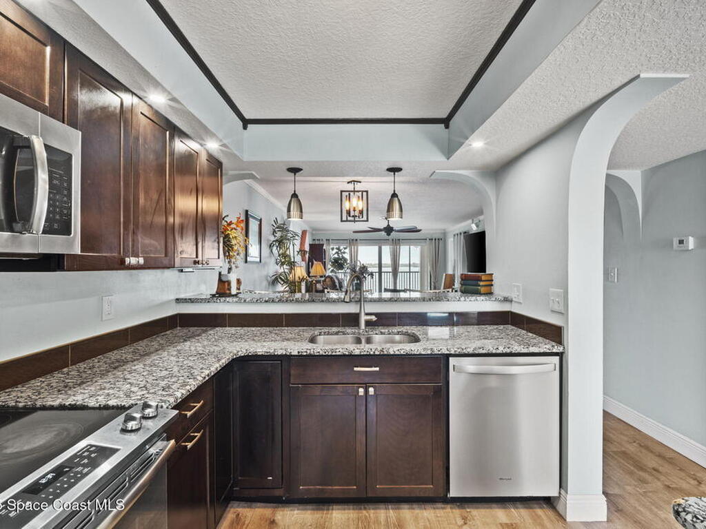 200 S Sykes Creek Parkway, Merritt Island, FL 32952