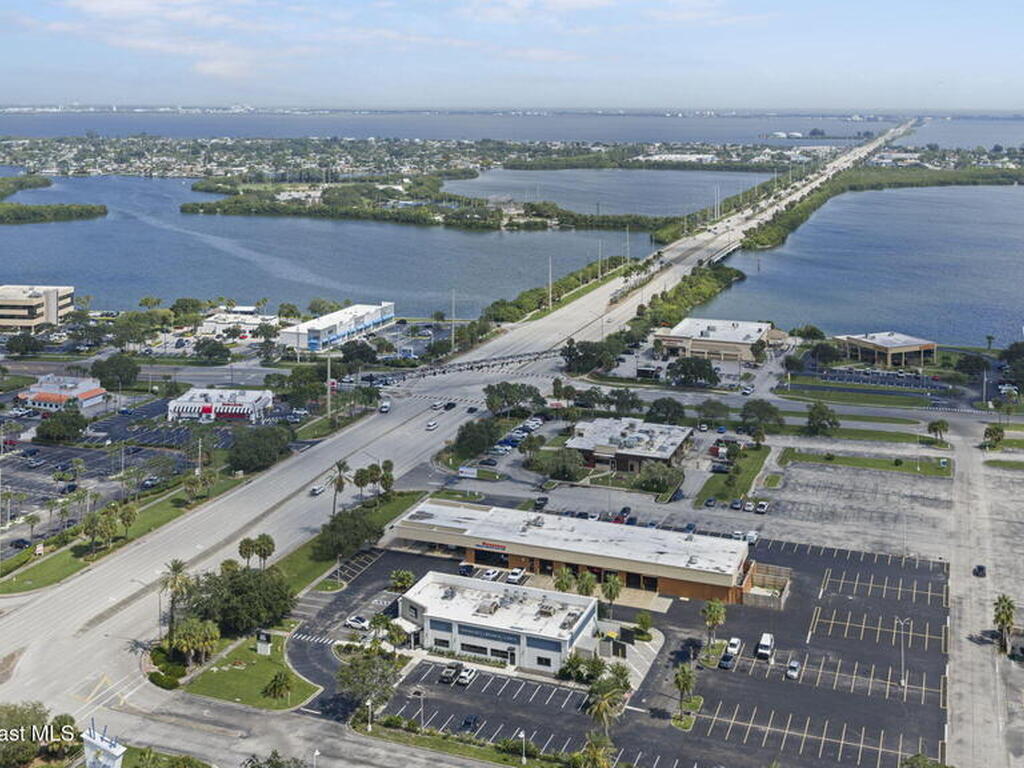 200 S Sykes Creek Parkway, Merritt Island, FL 32952