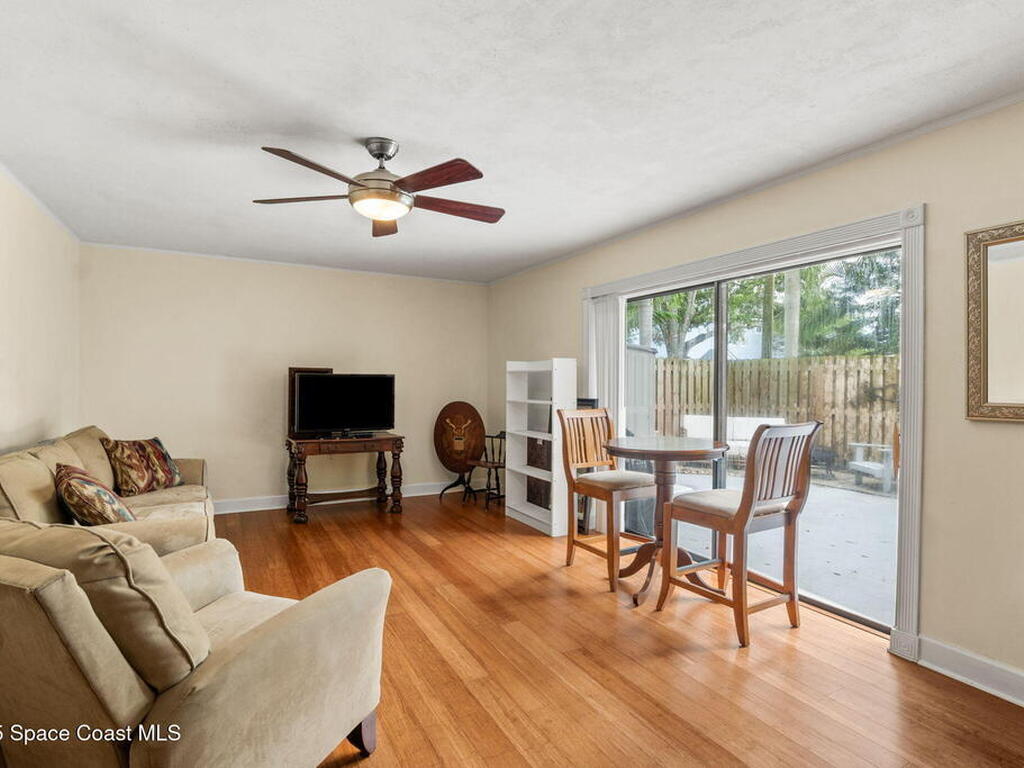 375 S Waverly Place, Vero Beach, FL 32960