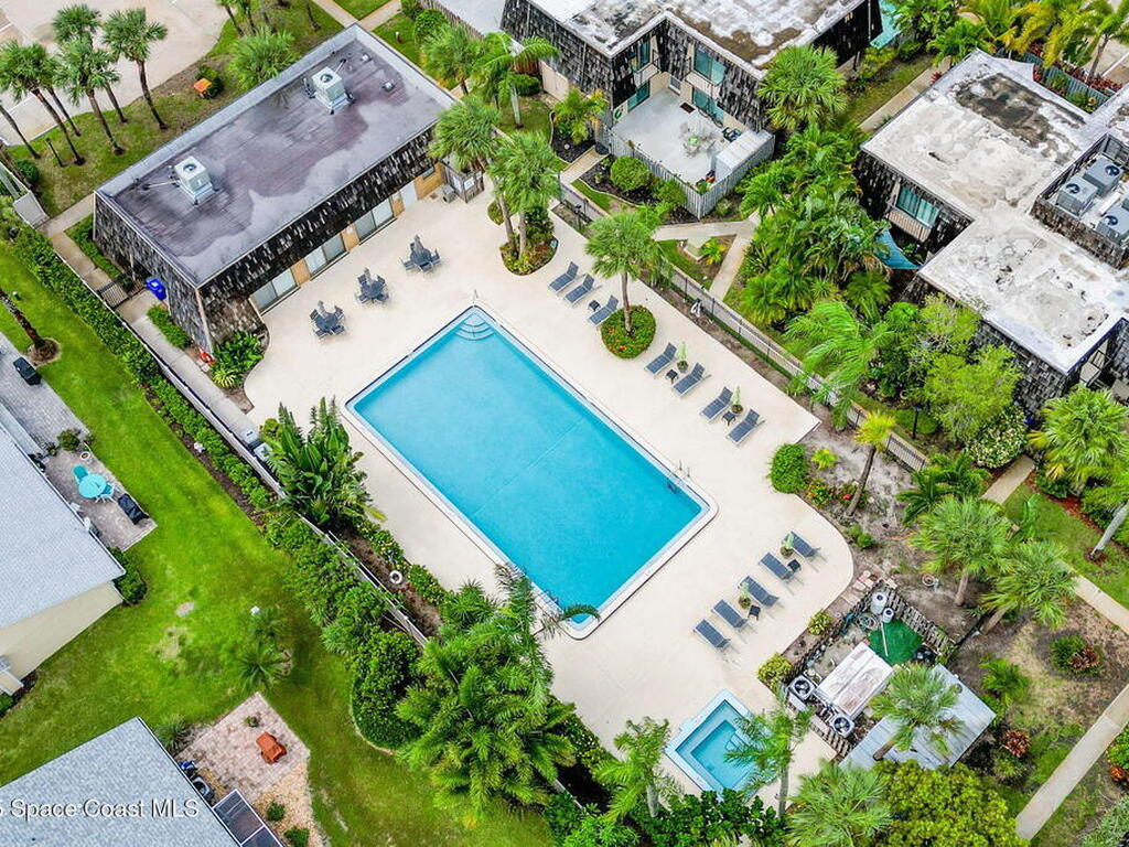 375 S Waverly Place, Vero Beach, FL 32960