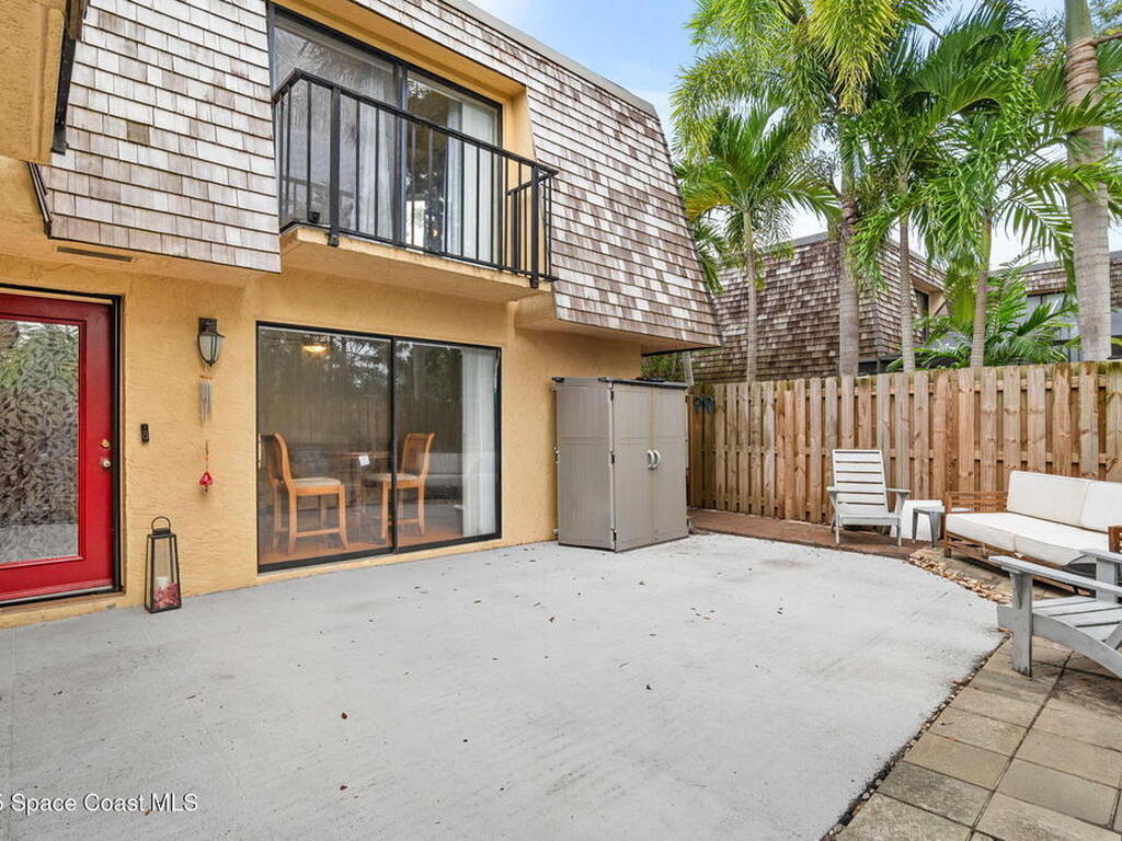 375 S Waverly Place, Vero Beach, FL 32960