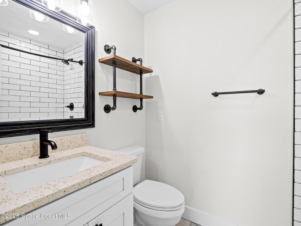 290 Paradise Boulevard, Indialantic, FL 32903