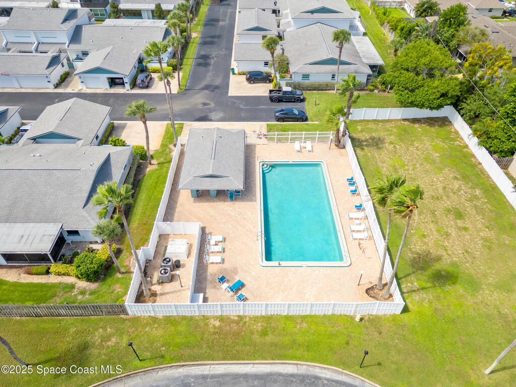 290 Paradise Boulevard, Indialantic, FL 32903