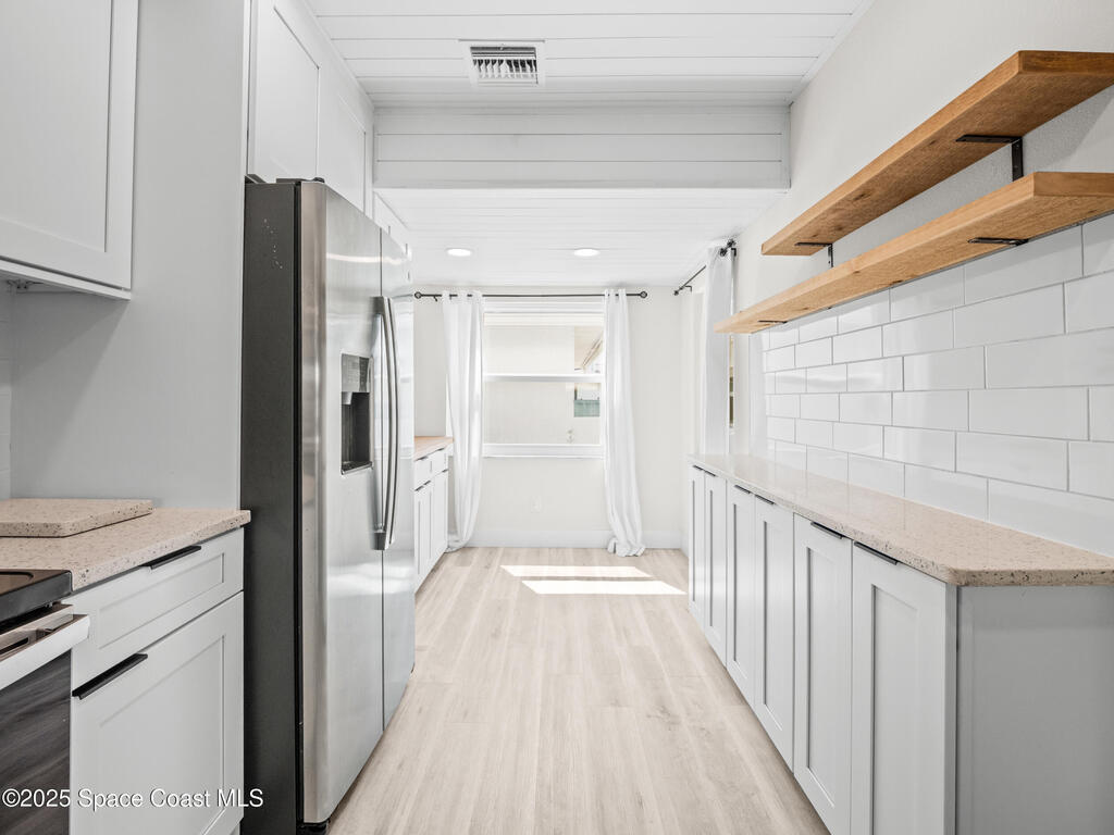 290 Paradise Boulevard, Indialantic, FL 32903