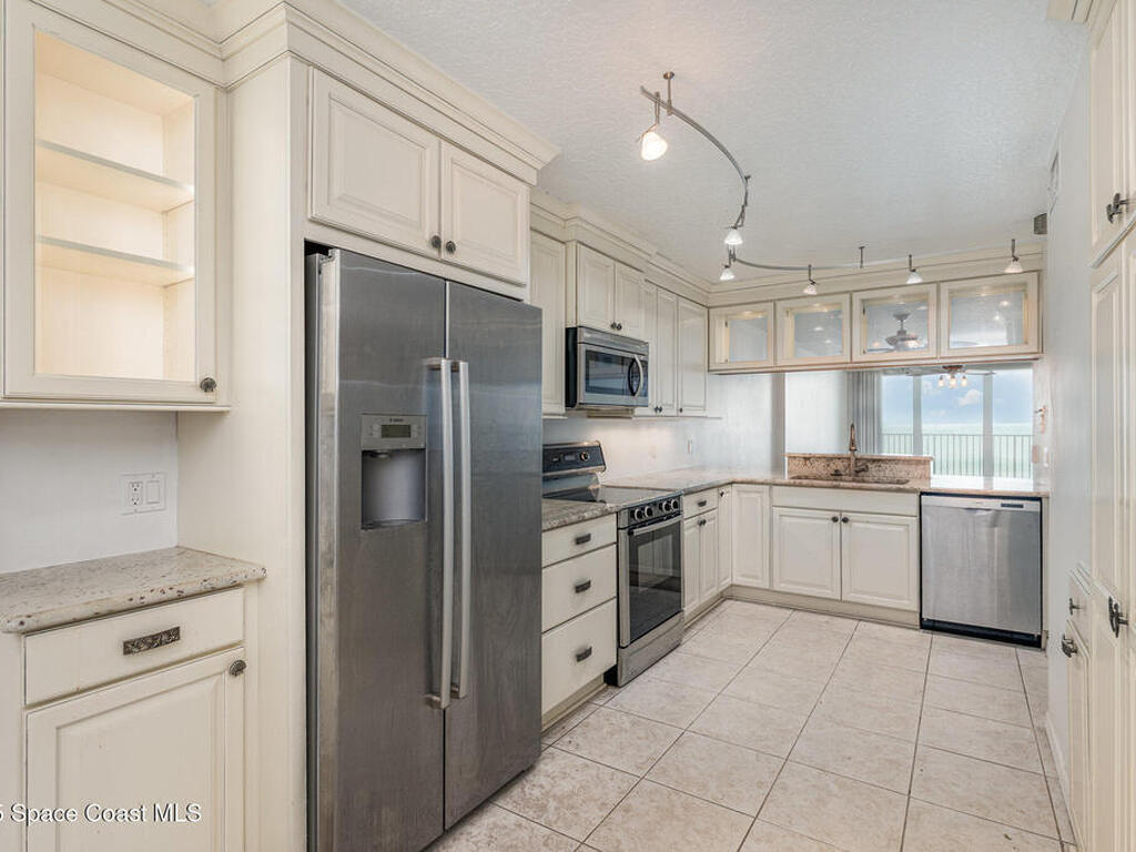 1575 N Highway A1a, Indialantic, FL 32903