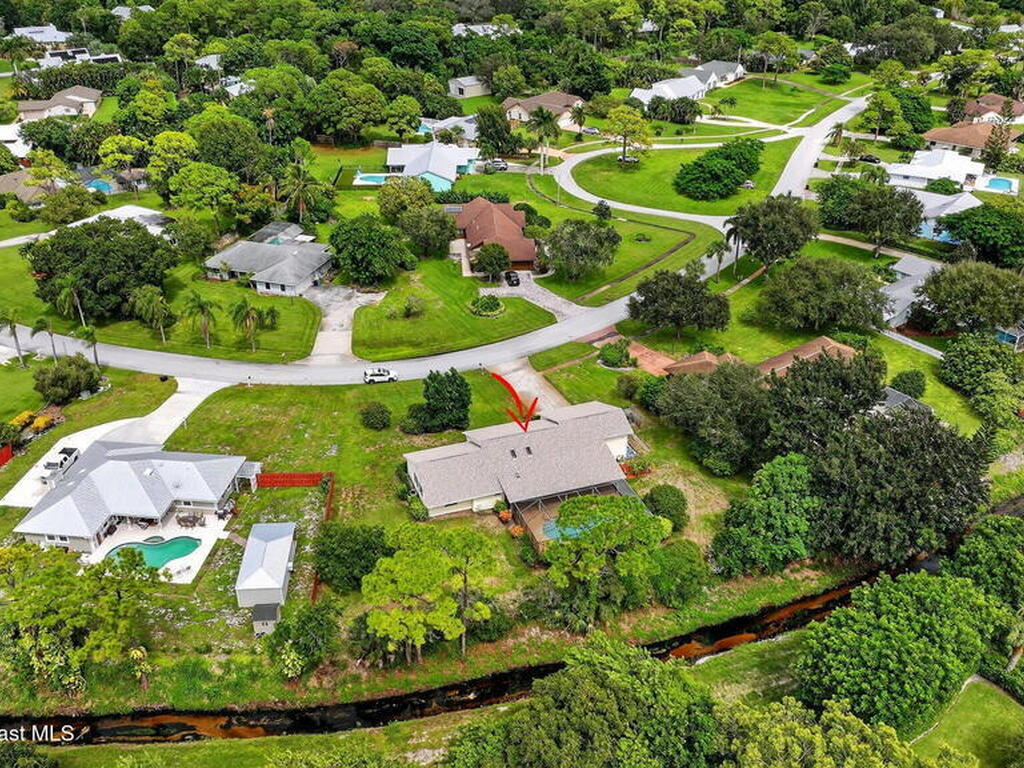 630 NE Town Terrace, Jensen Beach, FL 34957