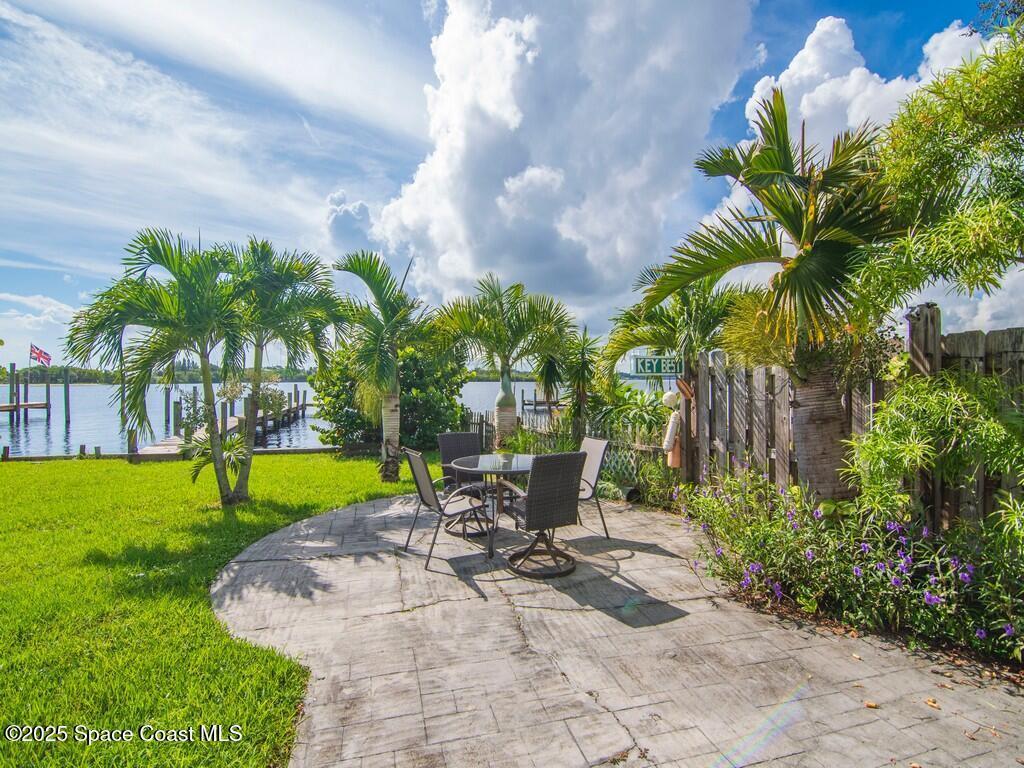 3957 Canal Drive, Sebastian, FL 32976
