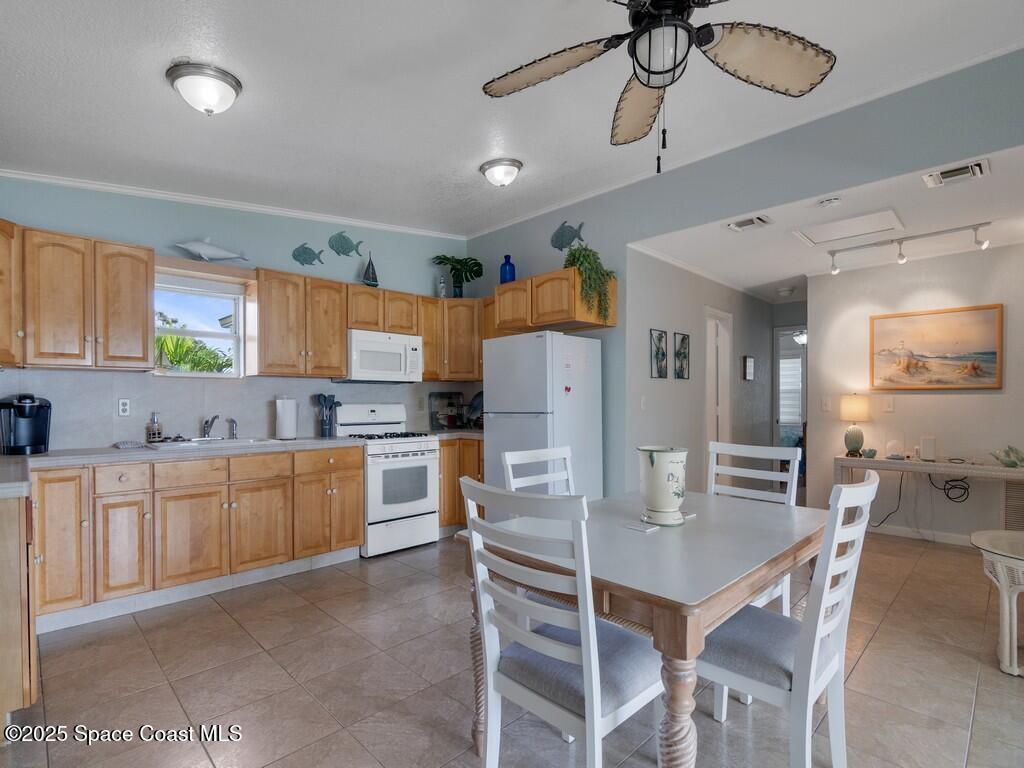 3957 Canal Drive, Sebastian, FL 32976