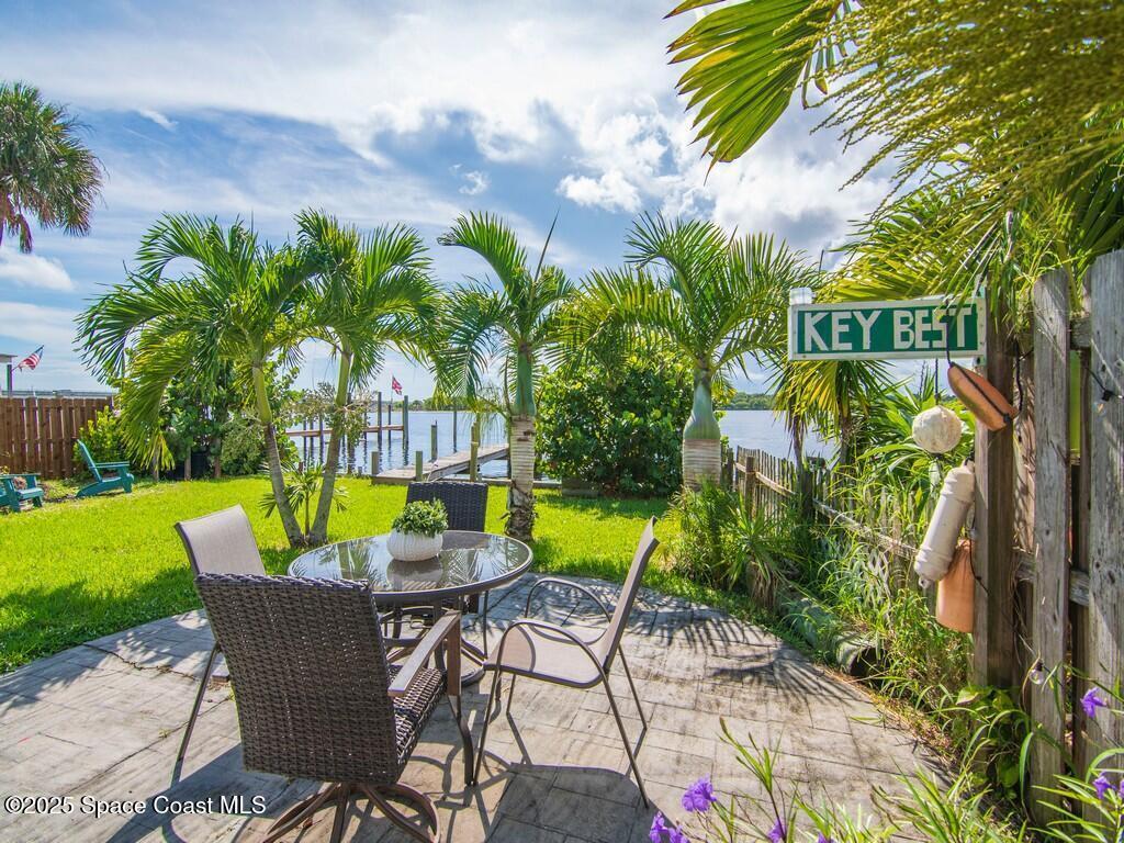 3957 Canal Drive, Sebastian, FL 32976