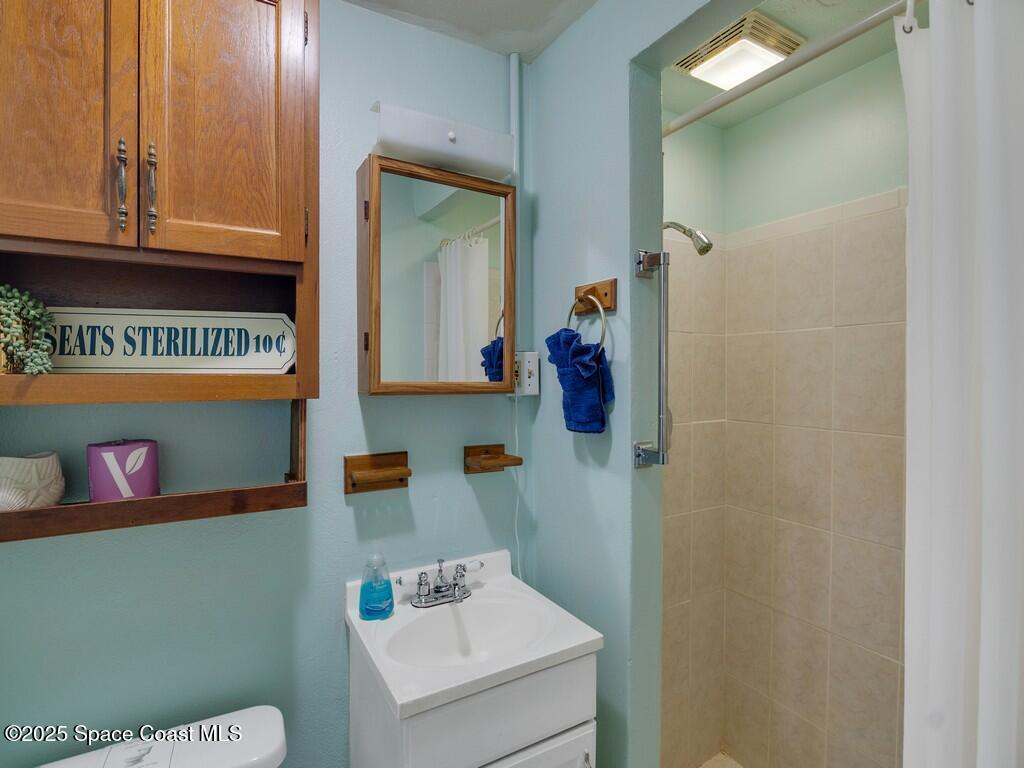 3957 Canal Drive, Sebastian, FL 32976