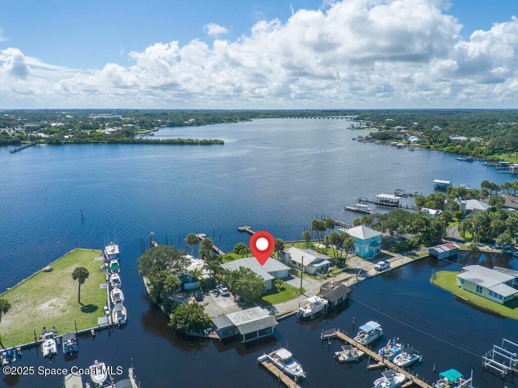 3957 Canal Drive, Sebastian, FL 32976