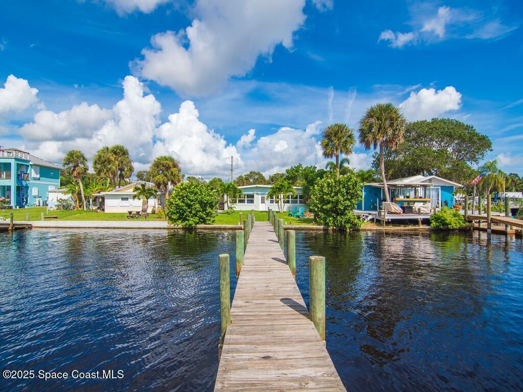 3957 Canal Drive, Sebastian, FL 32976