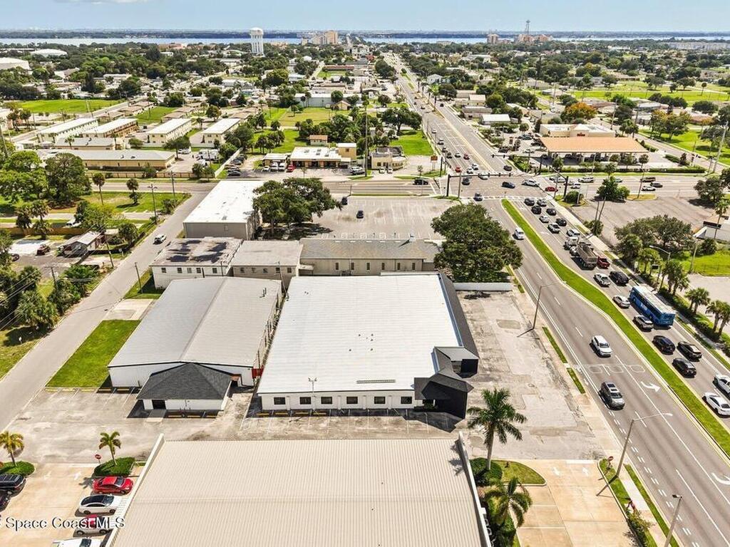 1050 W King Street, Cocoa, FL 32922