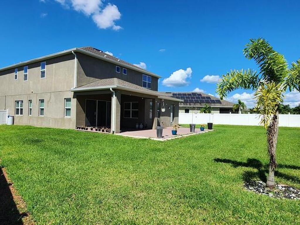 1813 Hawksbill Lane, St. Cloud, FL 34771