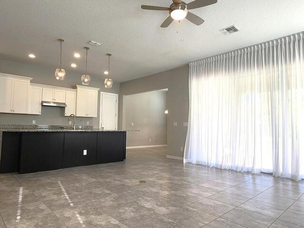 1813 Hawksbill Lane, St. Cloud, FL 34771