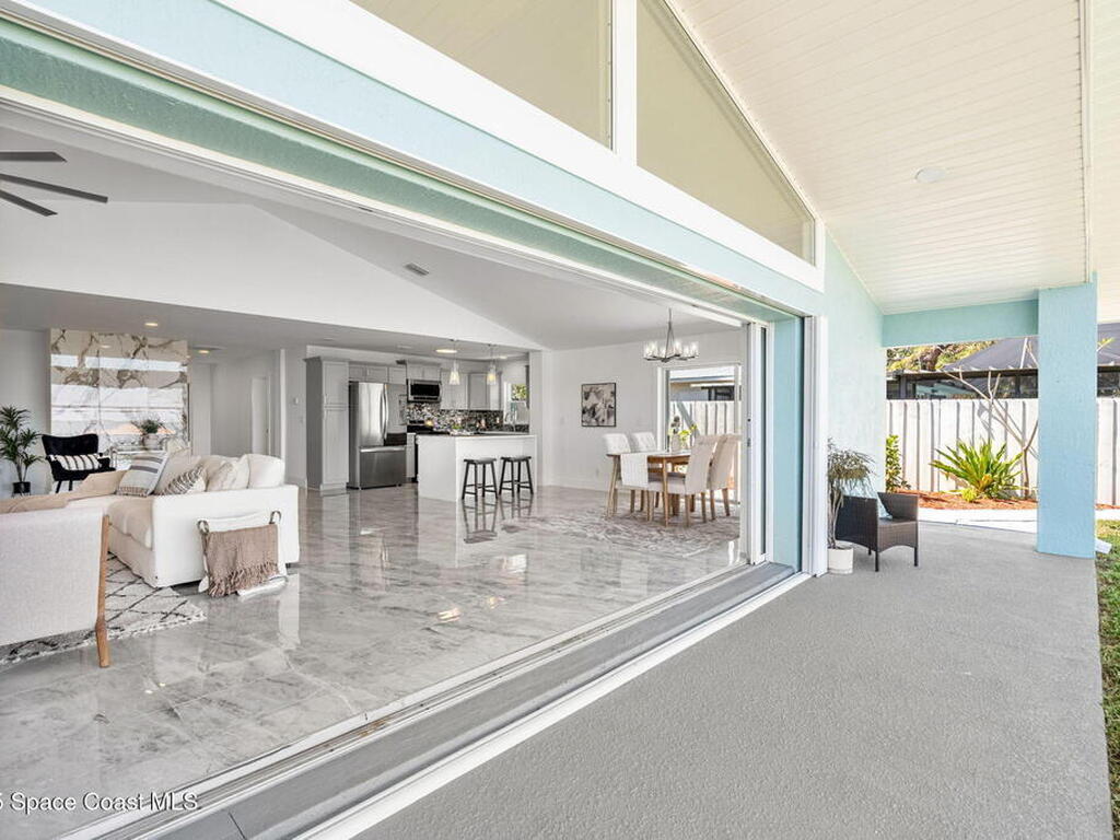 4527 Coquina Ridge Drive, Melbourne, FL 32935